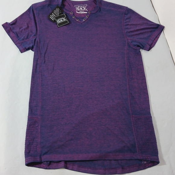 Buckle Short Sleeve Tees - Purple, Blue, Green - Picture 7 of 9
